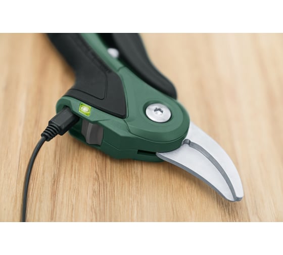 Аккумуляторный секатор Bosch EasyPrune 06008B2100