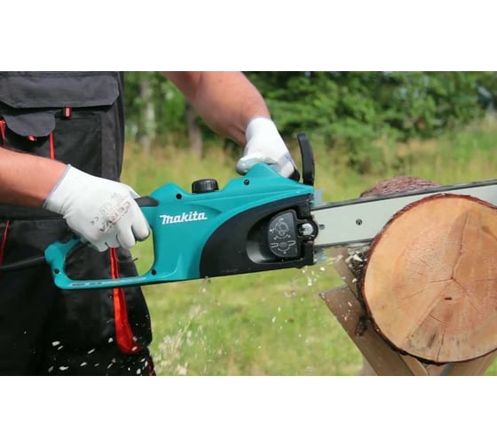 Цепная электрическая пила Makita UC3020A