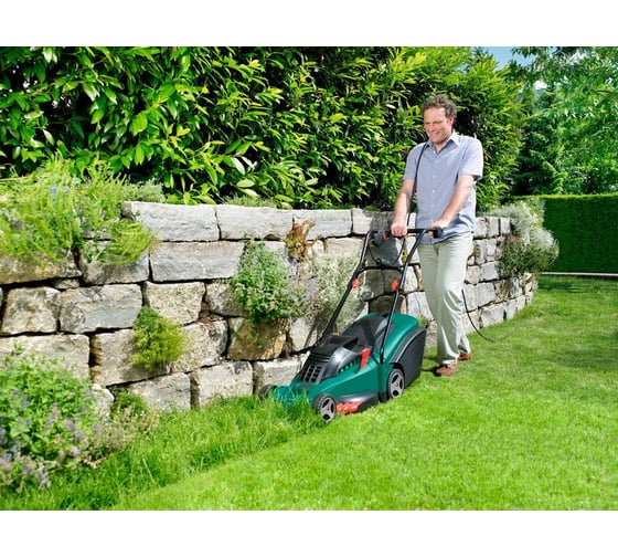 Электрическая несамоходная газонокосилка Bosch Rotak 43 0.600.881.D00