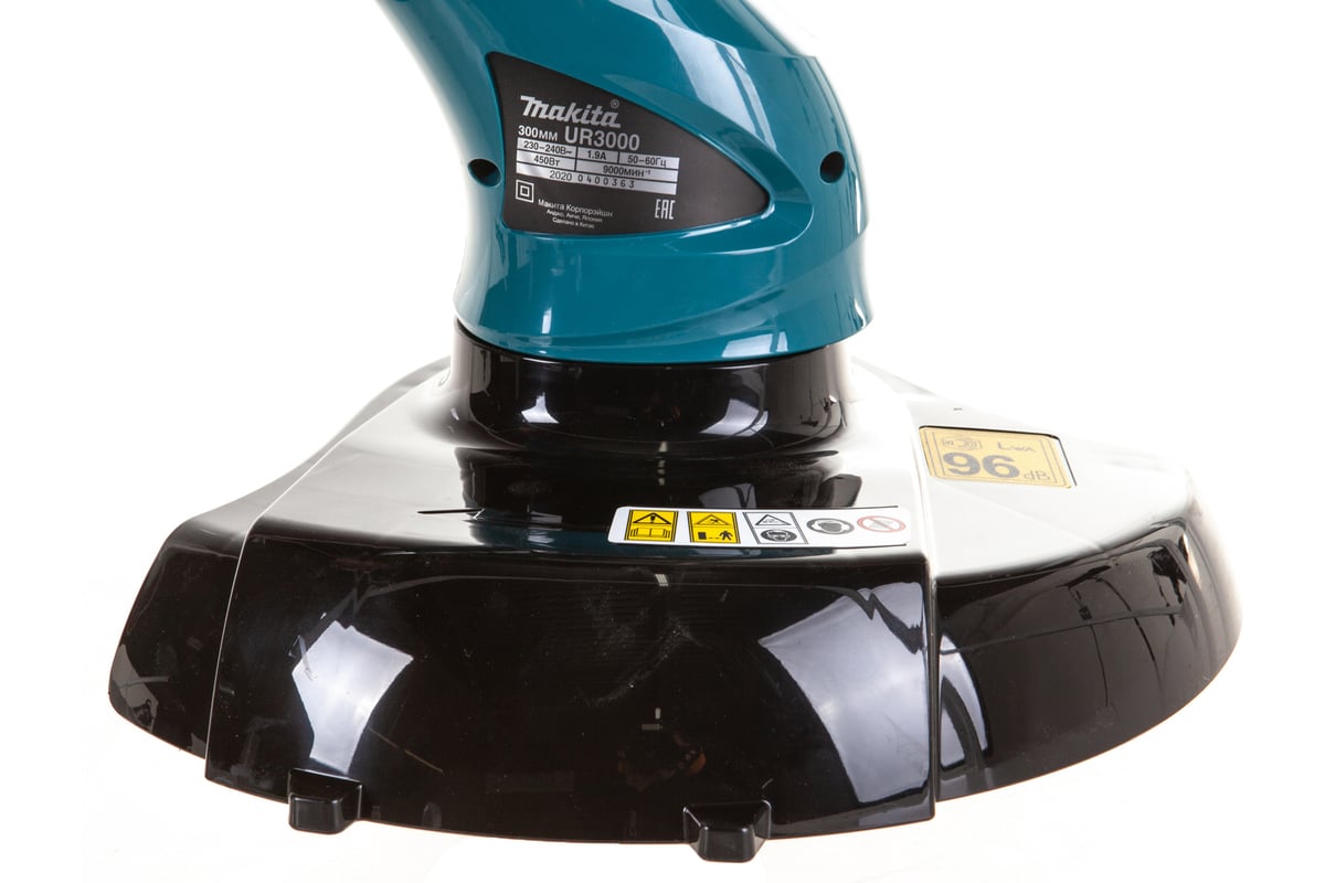 Makita UR3000 1