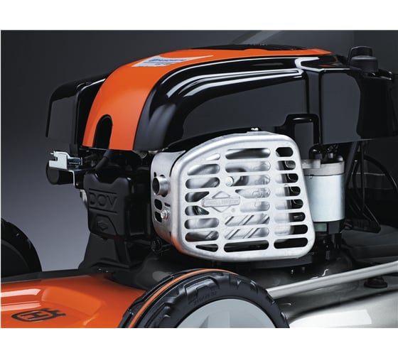 Бензиновая самоходная газонокосилка Husqvarna R 152 SV 9614101-34