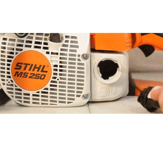 Бензопила Stihl MS 250 16" 11232000831