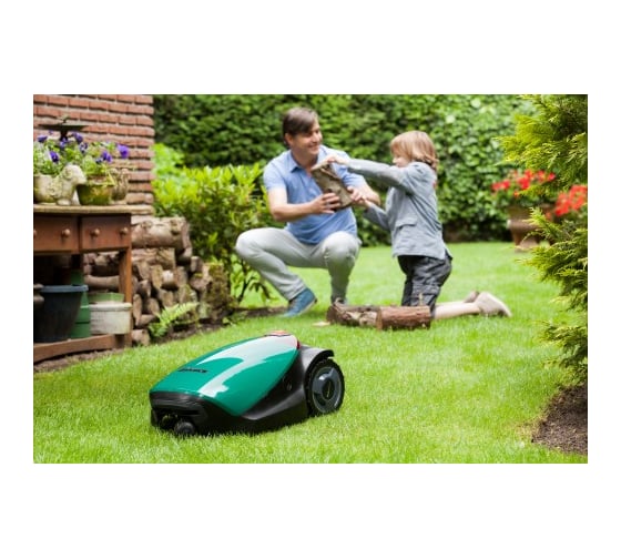 Газонокосилка-робот Robomow RC302 PRD7002A