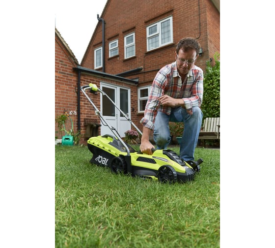 Газонокосилка Ryobi RLM13E33S 5133002343
