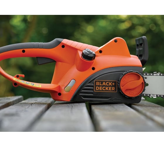 Электрическая цепная пила Black+Decker CS2040