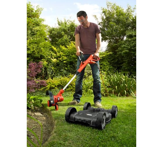 Электрический колесный триммер Black+Decker ST5530CM