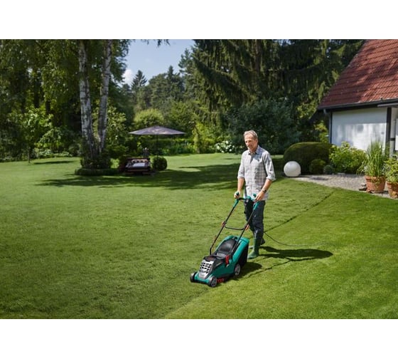 Роторная газонокосилка Bosch ROTAK 37 0.600.8A4.100