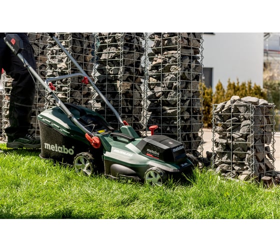 Аккумуляторная газонокосилка Metabo RM 36-18 LTX BL 36 без аккумулятора и зарядного устройства 601716850 T0525