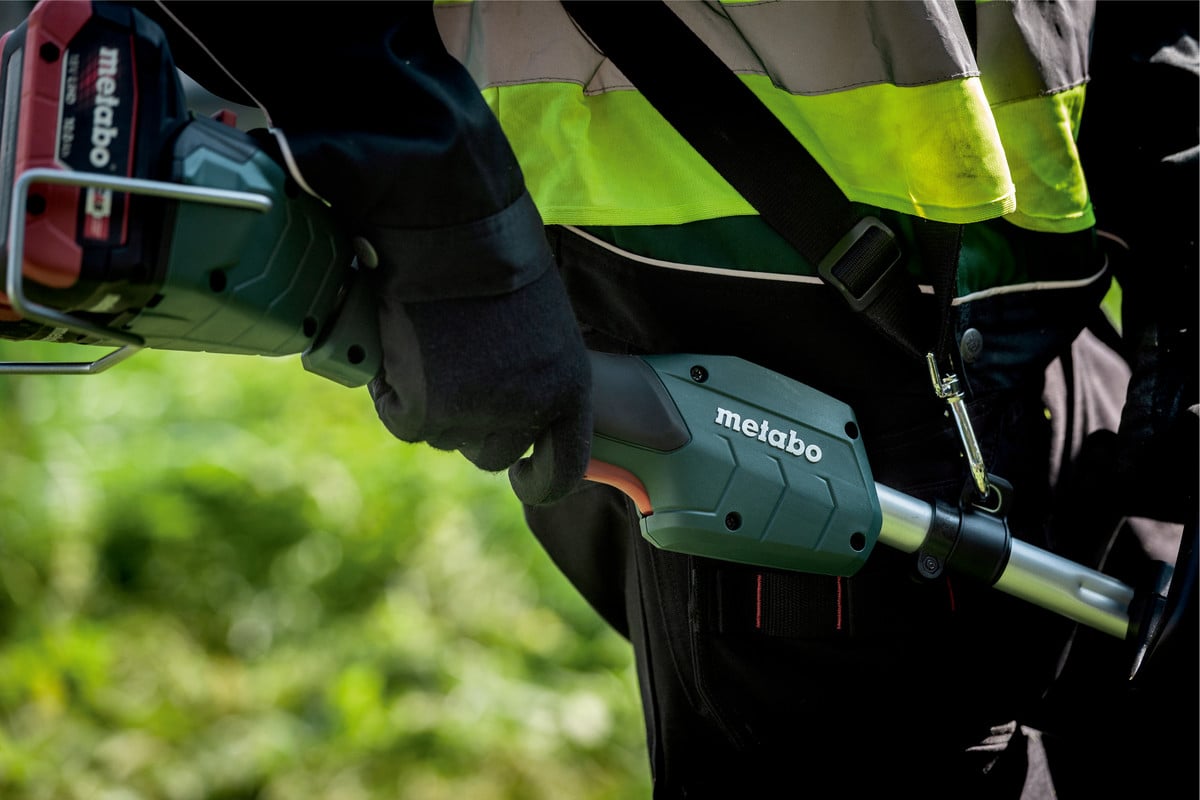 Аккумуляторный триммер garden trimmer. Аккумуляторный триммер metabo. Metabo триммер аккумуляторный для травы. Триммер аккумуляторный для травы метабо. Аккумуляторный триммер metabo.