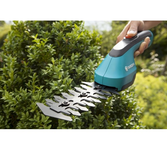 Аккумуляторные ножницы для кустарников Gardena AccuCut 09851-20.000.00