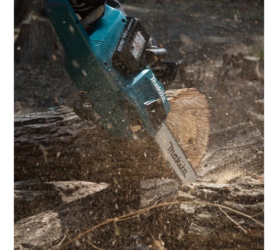 Цепная аккумуляторная пила Makita LXT (2xBL1850B,DC18RD) DUC355PT2