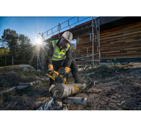 Цепная пила DEWALT FLEXVOLT DCM575X1