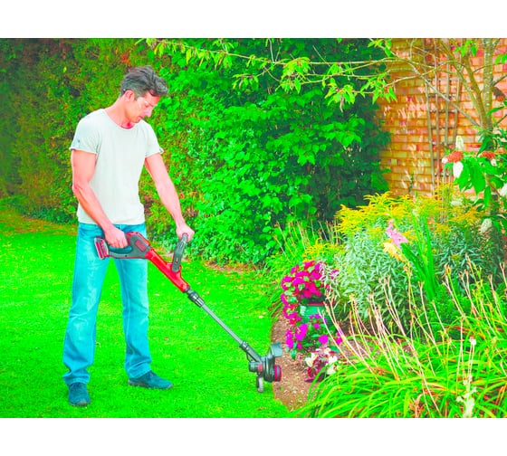 Аккумуляторный триммер Black+Decker STC1820EPC