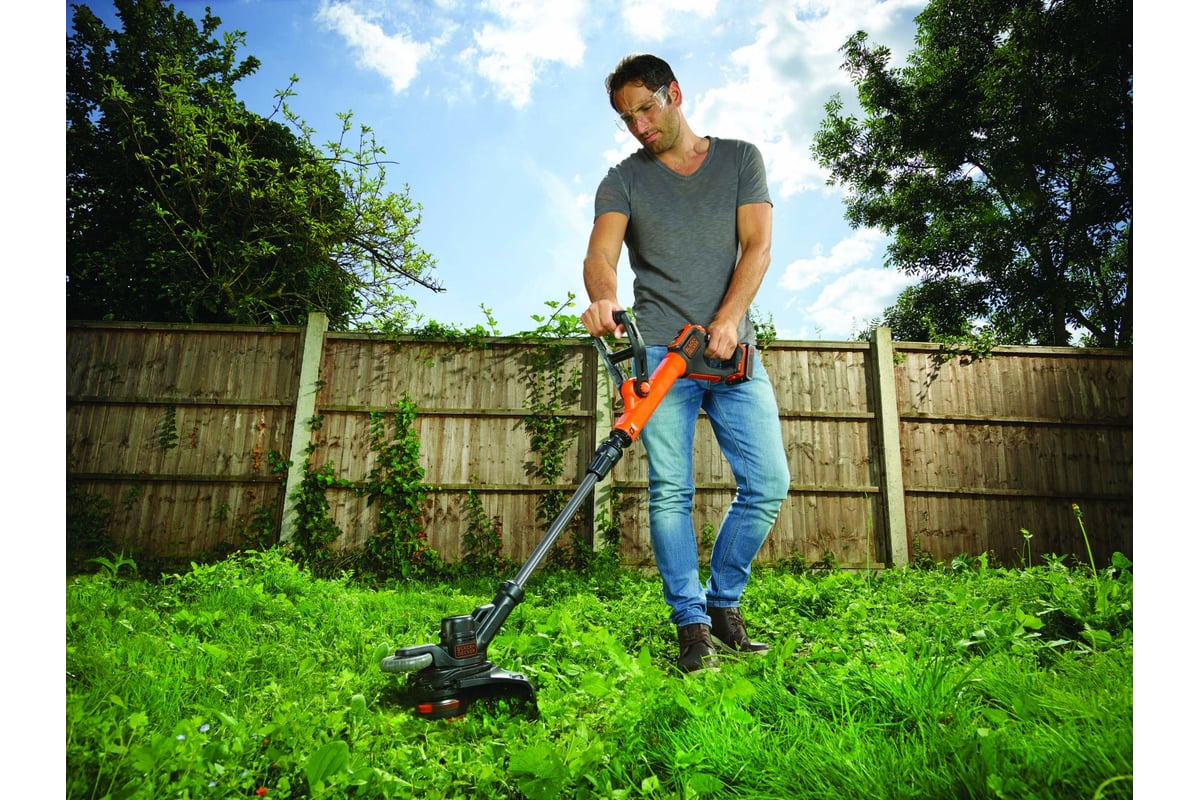 Аккумуляторный триммер Black+Decker STC1820PST - выгодная цена, отзывы ...