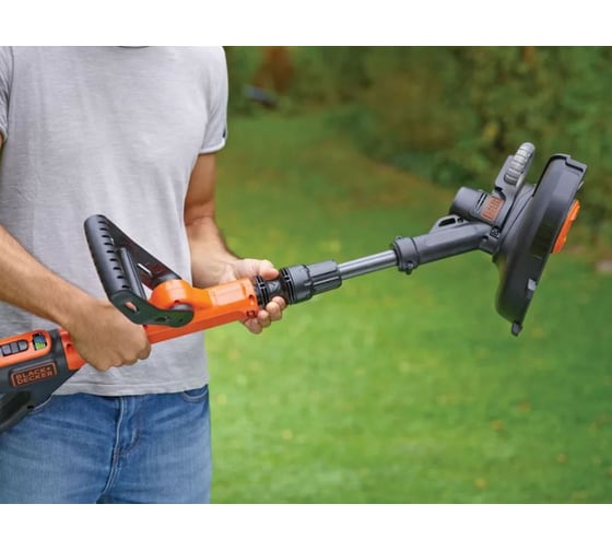 Аккумуляторный триммер Black+Decker STC1820PST