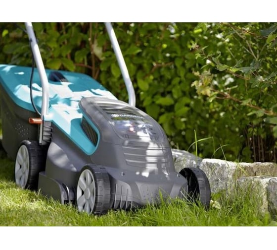 Аккумуляторная газонокосилка Gardena PowerMax Li-40/32 05033-20.000.00