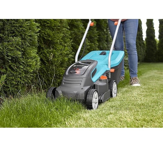 Аккумуляторная газонокосилка Gardena PowerMax Li-18/32 05039-20.000.00