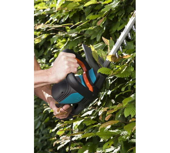 Электрические ножницы для живой изгороди Gardena ComfortCut 550/50 09833-20.000.00