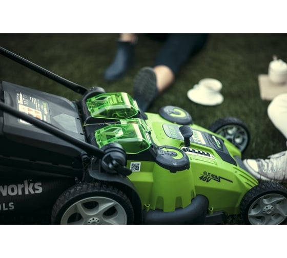 Аккумуляторная газонокосилка GreenWorks TwinForce G40LM49DBK3 40V 2500207UE