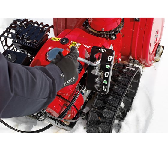 Бензиновый снегоуборщик HONDA HSS655K1ETD