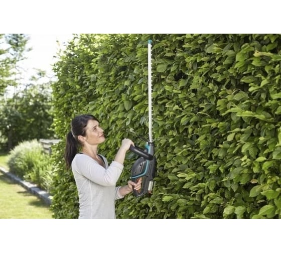 Аккумуляторные ножницы для живой изгороди Gardena ComfortCut Li-18/60 без аккумулятора 09838-55.000.00