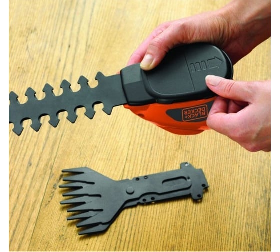 Аккумуляторный кусторез Black+Decker GSL700KIT