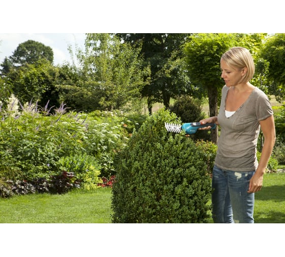 Аккумуляторные ножницы для газонов Gardena 09852-29.000.00