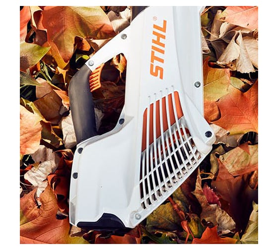 Аккумуляторное воздуходувное устройство Stihl BGA 56 SET 45230115918