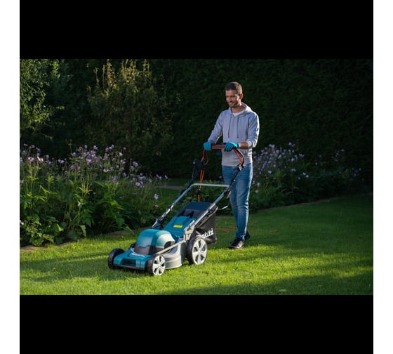 Газонокосилка Makita ELM4620