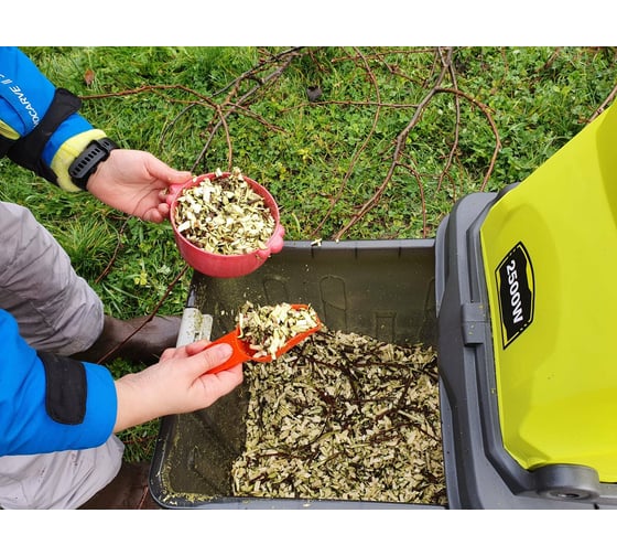 Электрический садовый измельчитель Ryobi RSH2545B 5133002512 10