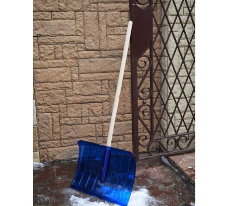 Лопата поликарбонатная ООО Агростройлидер №2 510x370мм с деревянным черенком 1200мм в сборе СНЕГ-02.02.2