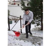 Поликарбонатная лопата ООО Агростройлидер №1 450x390мм с деревянным черенком в/с 1200мм в сборе СНЕГ-02.01.1