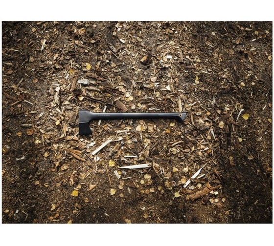 Топор универсальный Fiskars Solid A18 1052045