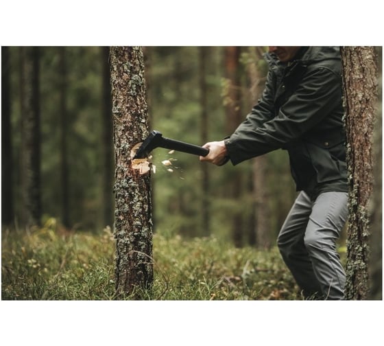 Топор универсальный Fiskars Solid A18 1052045