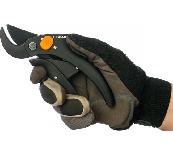 Контактный секатор с рычажным приводом Fiskars 1001532 (111330)