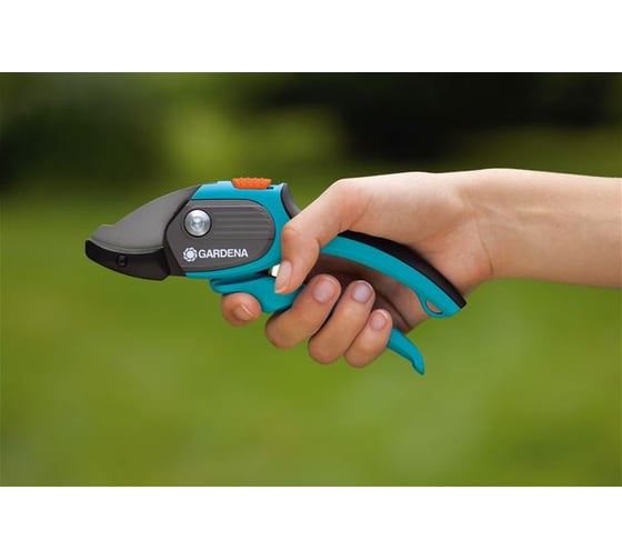 Секатор Gardena Comfort 08787-20.000.00