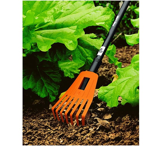 Малые грабли для листьев Fiskars 135030