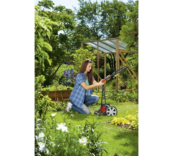 Механическая барабанная газонокосилка Gardena 400 04018-20.000.00
