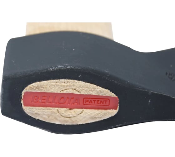 Кованый топор с буковой рукояткой и защитой лезвия Bellota 800 г 8130-800 N