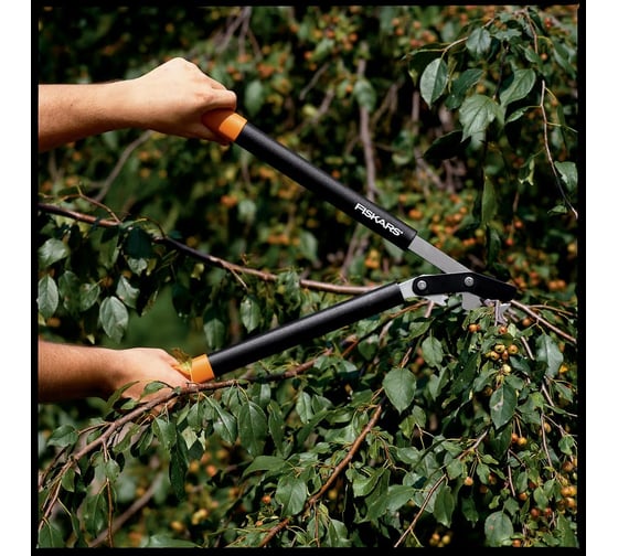Малый плоскостной сучкорез Fiskars 112270
