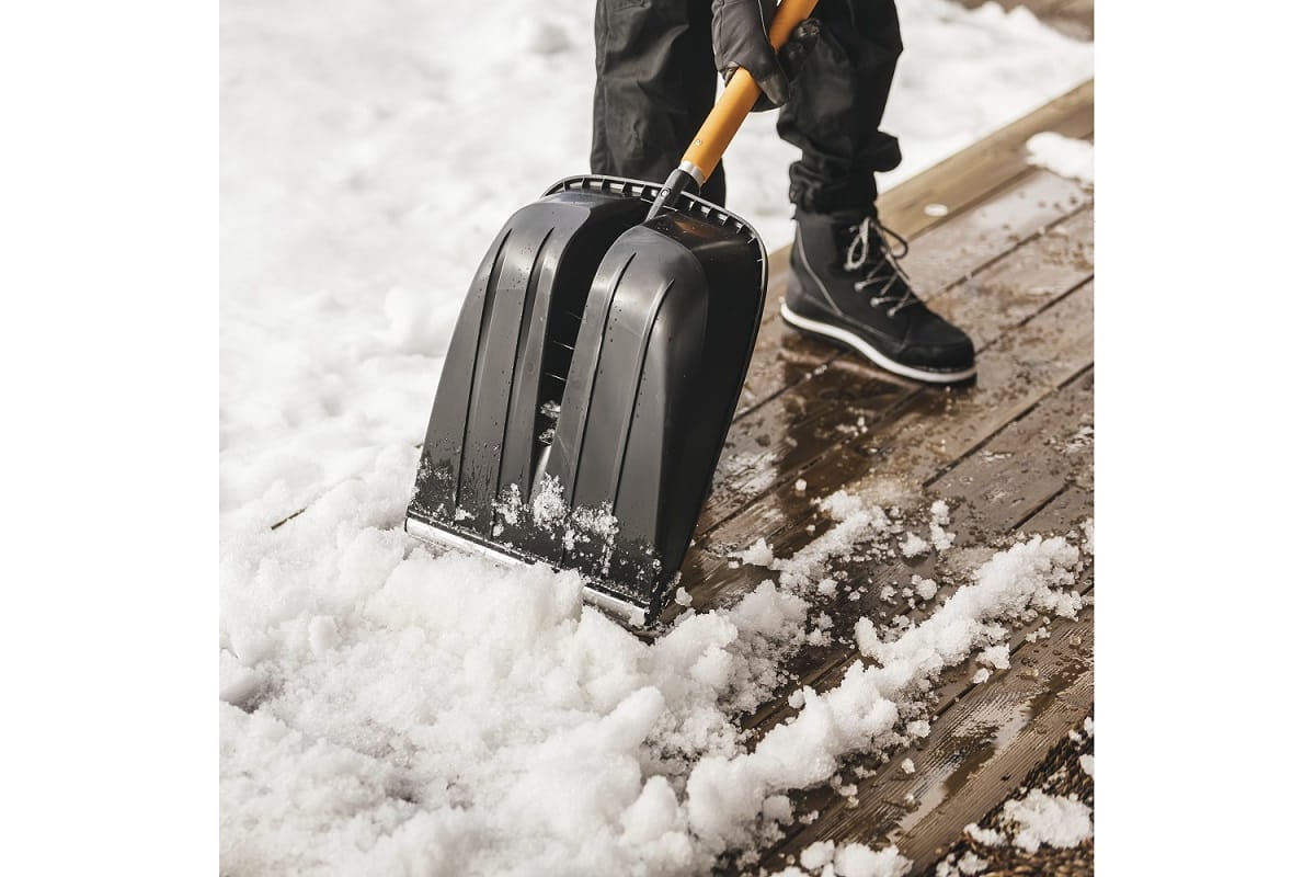 Снеговая лопата Fiskars X-series 1057177 - выгодная цена, отзывы ...