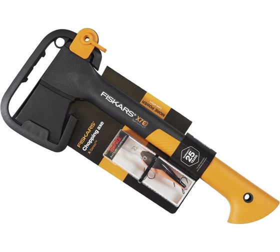 Промонабор Fiskars: топор Х7 + воблер 1023886