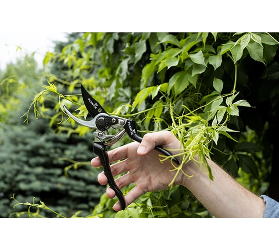 Плоскостной секатор Plantic pro84 35384-01