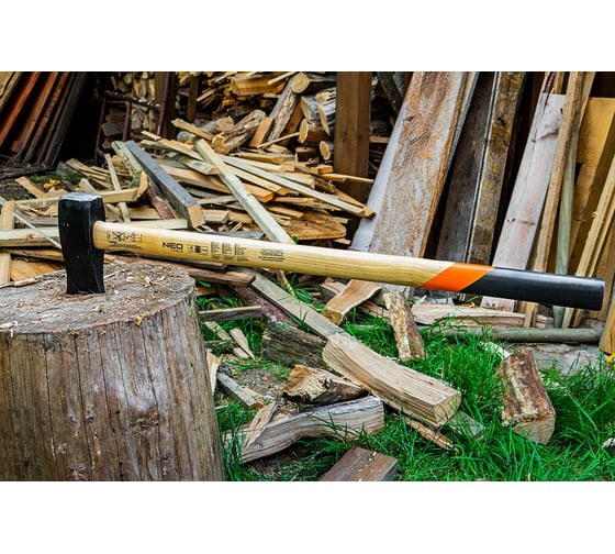 Колун (4 кг, деревянная рукоятка) NEO Tools Merlin 27-040