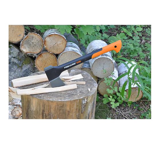 Плотницкий топор Fiskars 121440