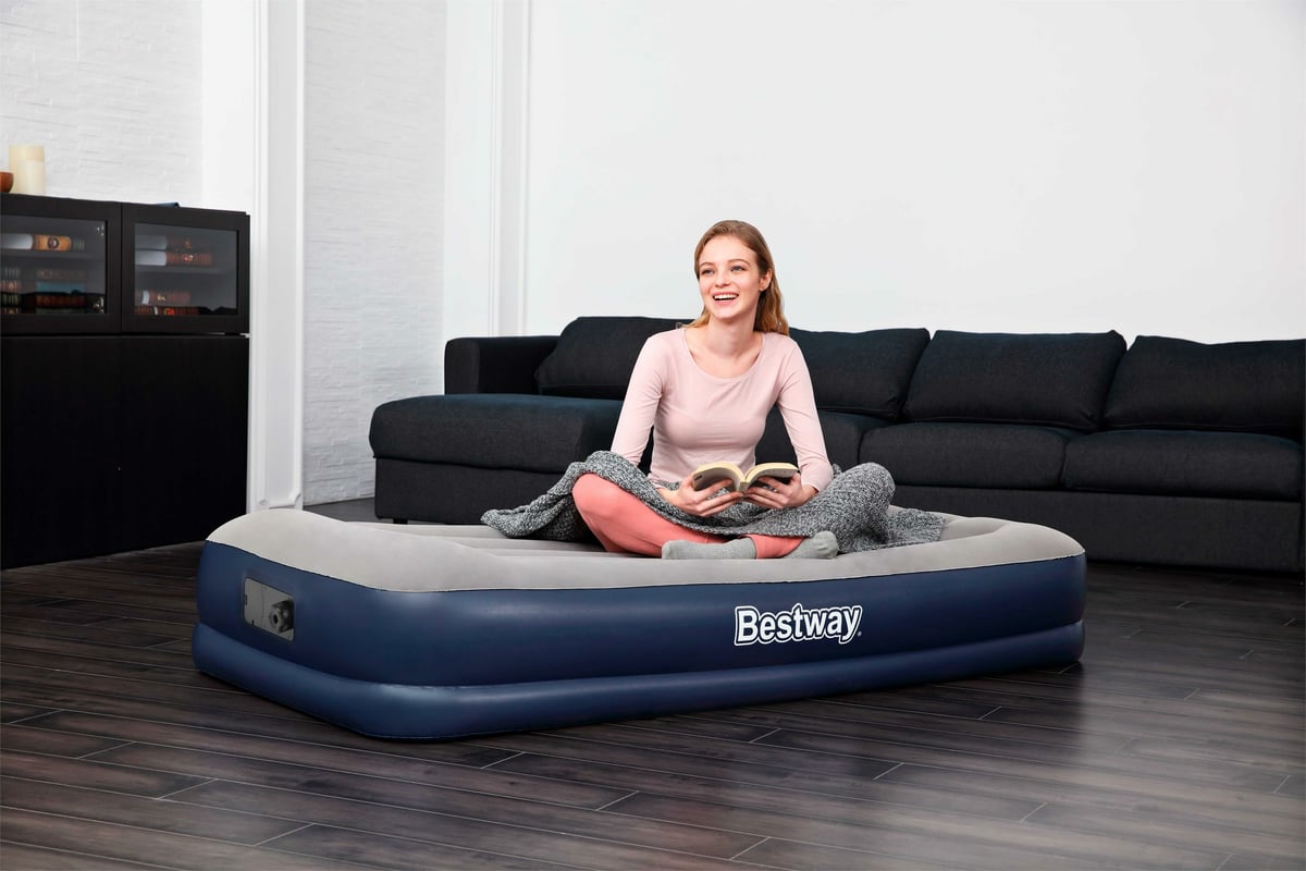 Надувная кровать Bestway TRITECH Airbed Twin 67723