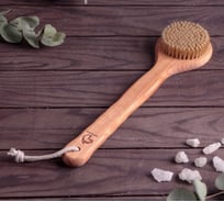 Банная щетка Доляна круглая, с ручкой, натуральная щетина, 335х83 мм 4706738