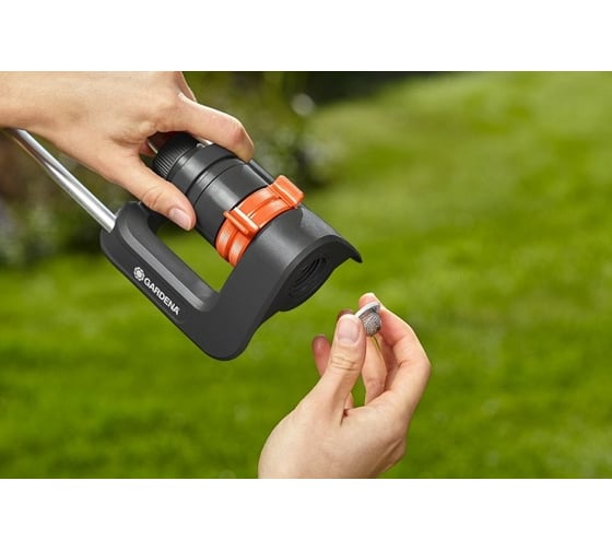 Осциллирующий дождеватель Gardena Aqua L 18704-20.000.00