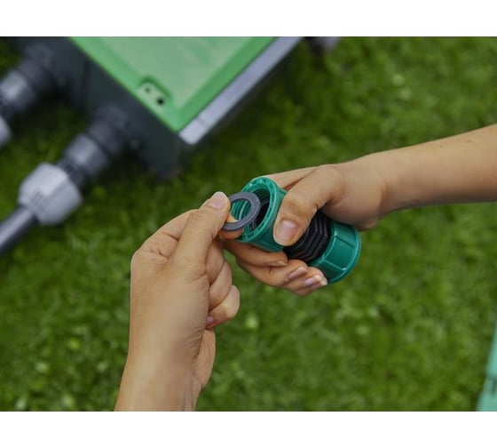 Коннектор 1"-1" для клапанных коробок Gardena 02758-20.000.00
