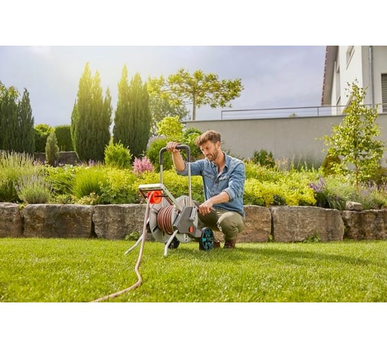 Металлическая тележка для шлангов GARDENA AquaRoll M Easy 18547-20.000.00